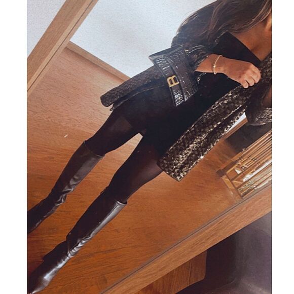 Metallic light weight blazer - Picture 1 of 3